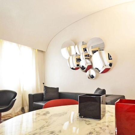 Ai Bareteri Luxury Canal View Venesia Bagian luar foto